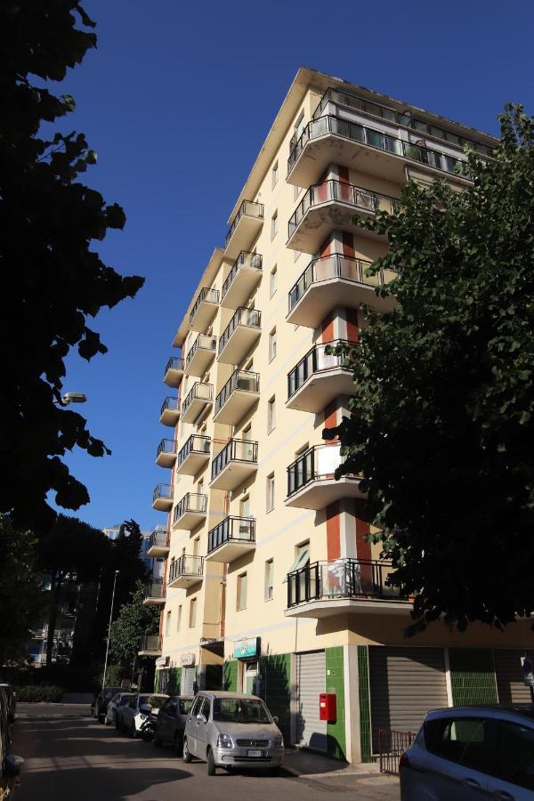 Cimarosa 5 Apartment Follonica Exterior photo