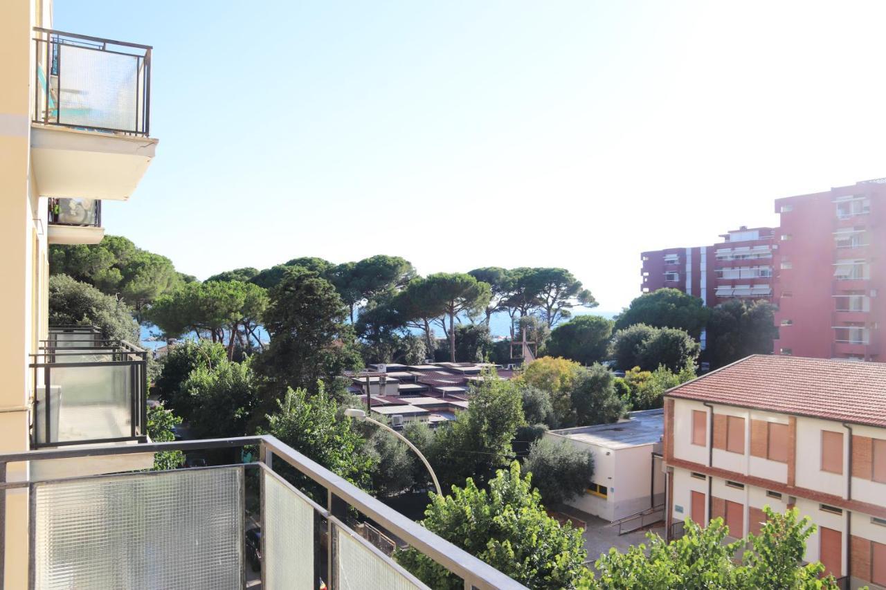 Cimarosa 5 Apartment Follonica Exterior photo